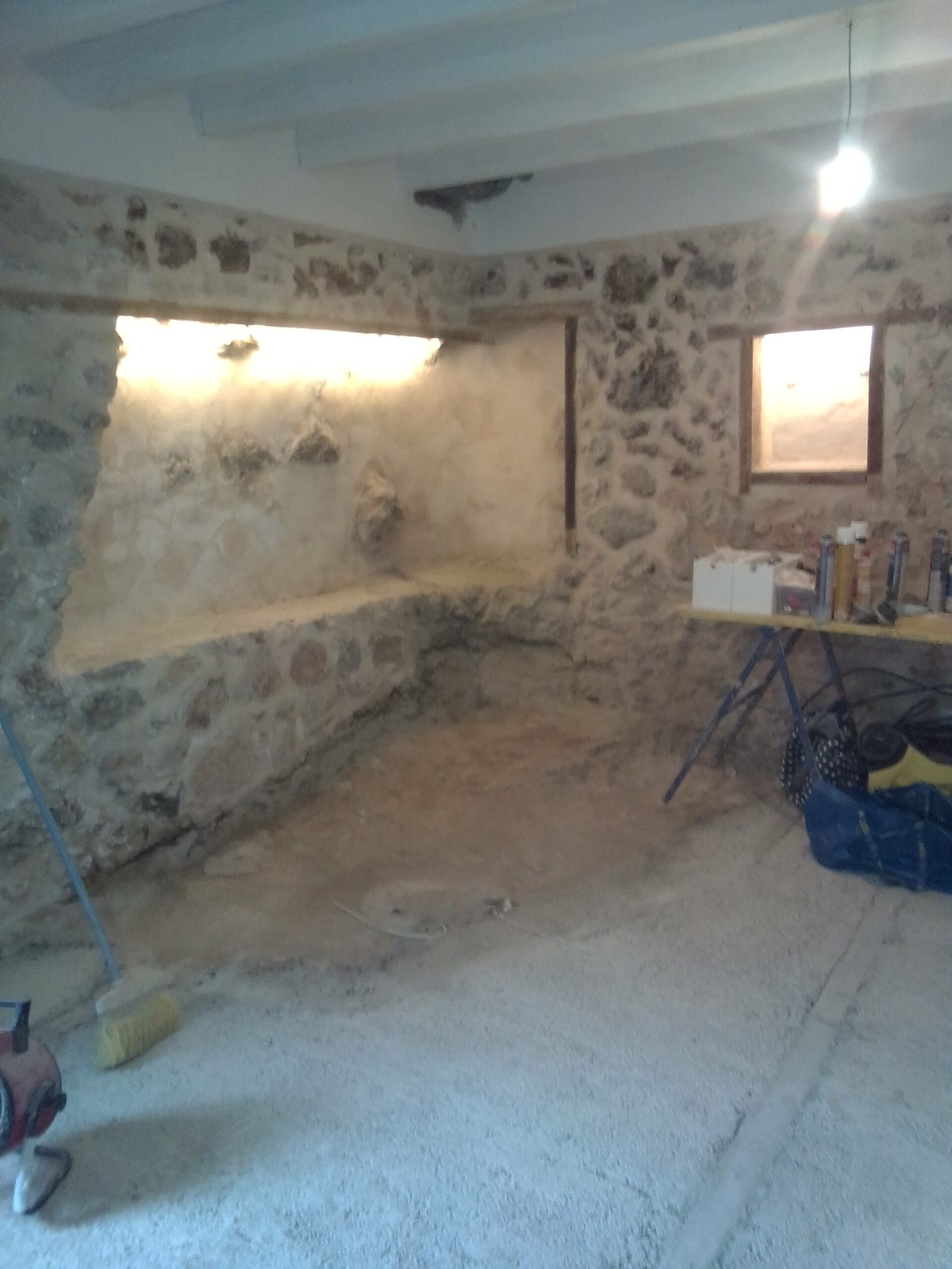 Reforma de salón de casa de pueblo, obra en curso 7Catorce Proyectos Caimari, Mallorca